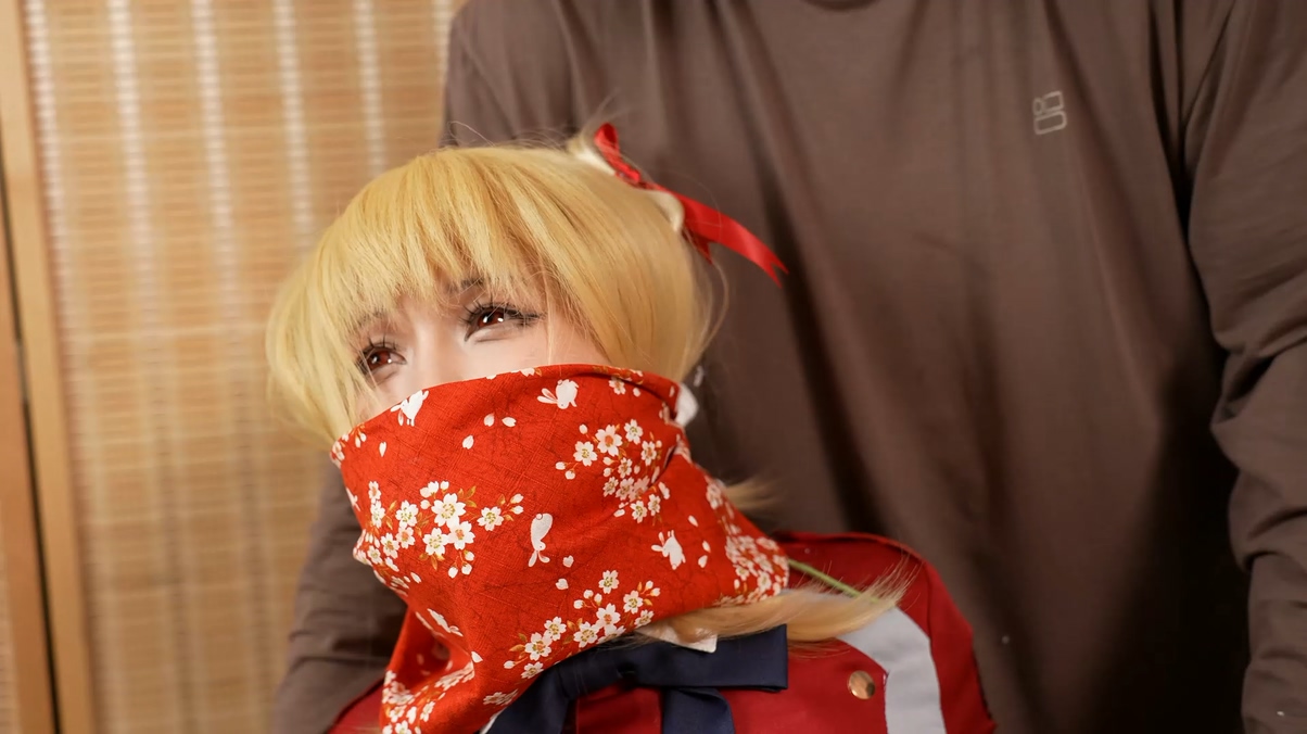 chi14hedmzo.jpg