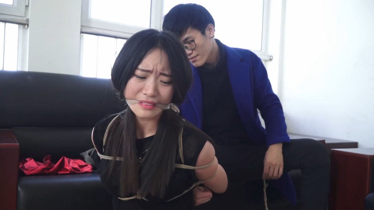 v5iydlvcxsa.jpg