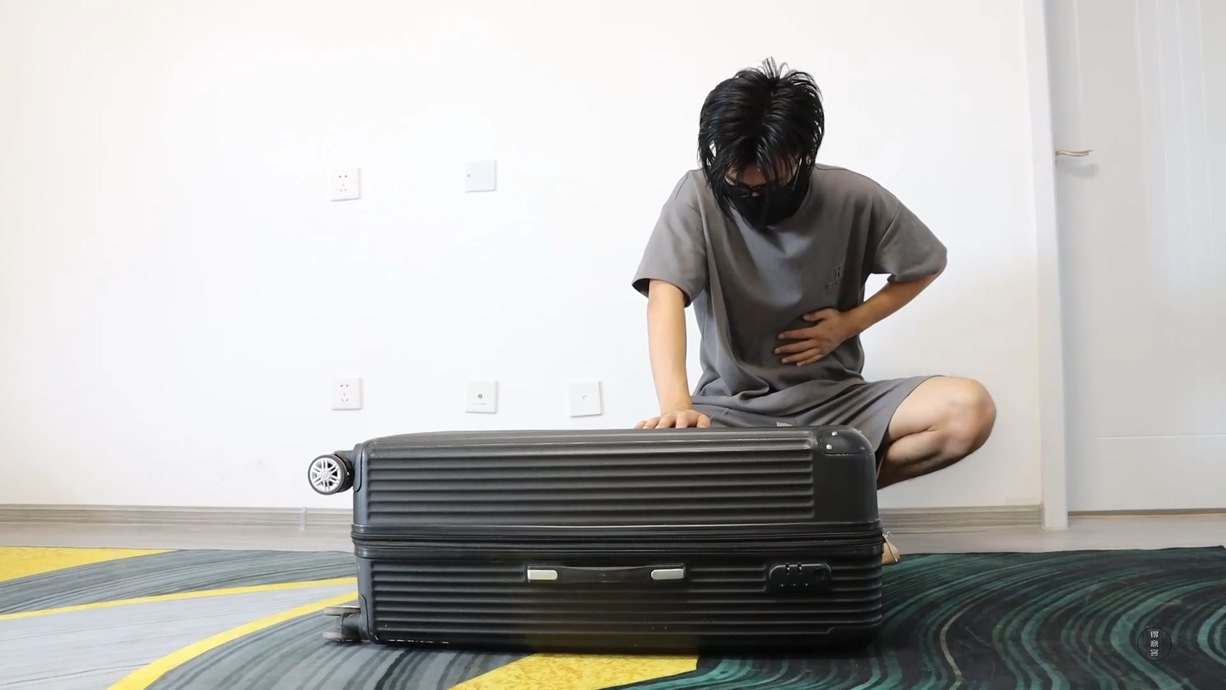 5knt0qjomv1.jpg