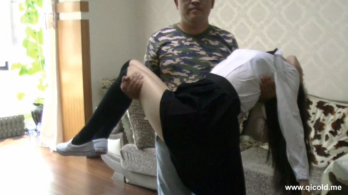 mteep1dmugl.jpg