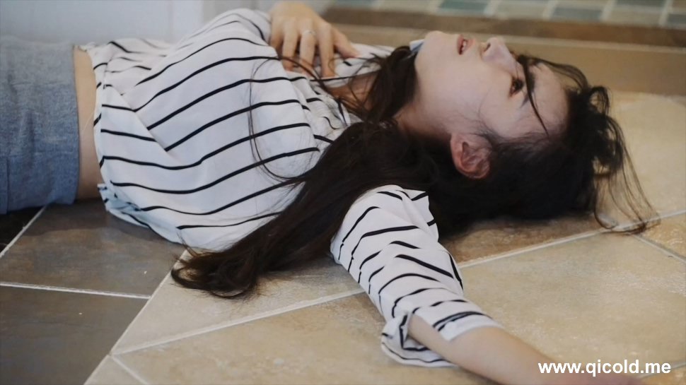 jy4bklhl344.jpg