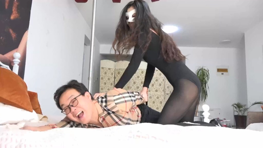 dzrlmvgonmx.jpg