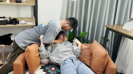 3j3kcq2wink.jpg
