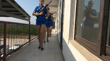 qx42zxnwtbu.jpg