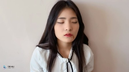 j1mkty01y45.jpg