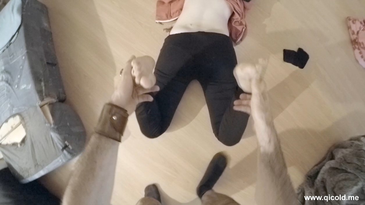 hhzwhikri0d.jpg