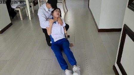 hjkhss0neqa.jpg