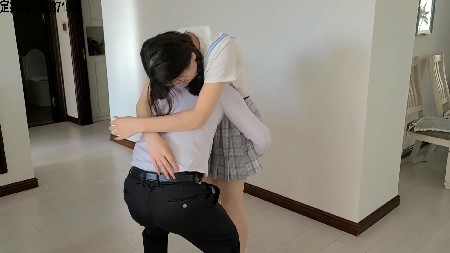 uu2uyn34wb0.jpg