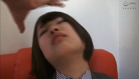 iizrvninku0.jpg