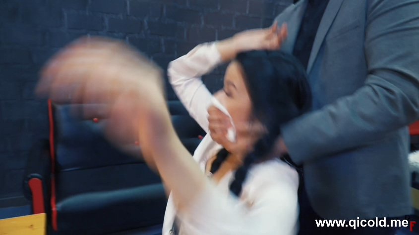 s0nilw2inuo.jpg