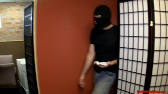 opqq1dd2npp.jpg