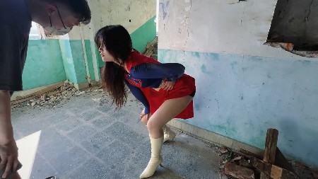 230650m2uzeeu8gvszs98e.jpg